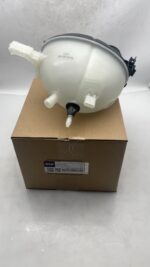 Coolant Expansion Tank for Mercedes Benz W204 W212 C218 W463 C63 E63 CLS63 G63 G550 AMG 2045000949 A2045000949