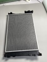 Engine Cooling Radiator For Mercedes-Benz C300 C350 E350 GLK350 2045003003 2045001403 - Image 4
