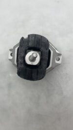 Left Hydraulic Engine Mount For BMW E60 E61 E63 E64 525i 530i N52 22116761089 - Image 4