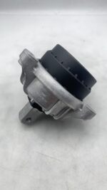 Right Hydraulic Engine Mount For BMW F10 F18 F02 535i 640i 740i N55 22116786528 - Image 3