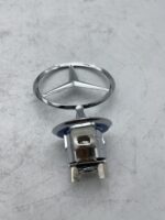 Front Hood Star Emblem Ornament for Mercedes Benz W221 W204 W212 W222 S-Class C-Class E-Class 2218800086 A2218800086 - Image 4