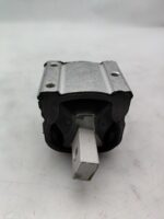 Transmission Mount OE 2222401118 A2222401118 Replacement For Mercedes Benz W222 S450 S550e 3.0L Rear Transmission Insulator Auto Trans Support Mount - 图片 3